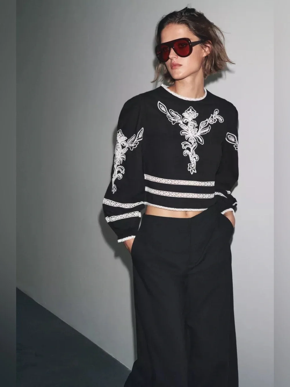 ZW Zara Collection Embroidered Blouse
